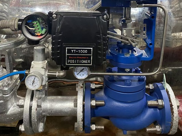 Qual &eacute; a fun&ccedil;&atilde;o de uma v&aacute;lvula de controle de fluxo?